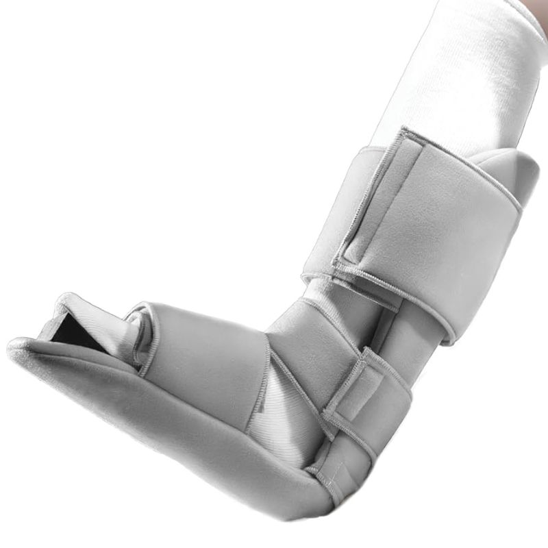 Photo 1 of  Brace On 90 Degree Night Splint, Night Splint for Plantar Fasciitis Women & Men: Men Size Small, Shoe Size 5-6.5
