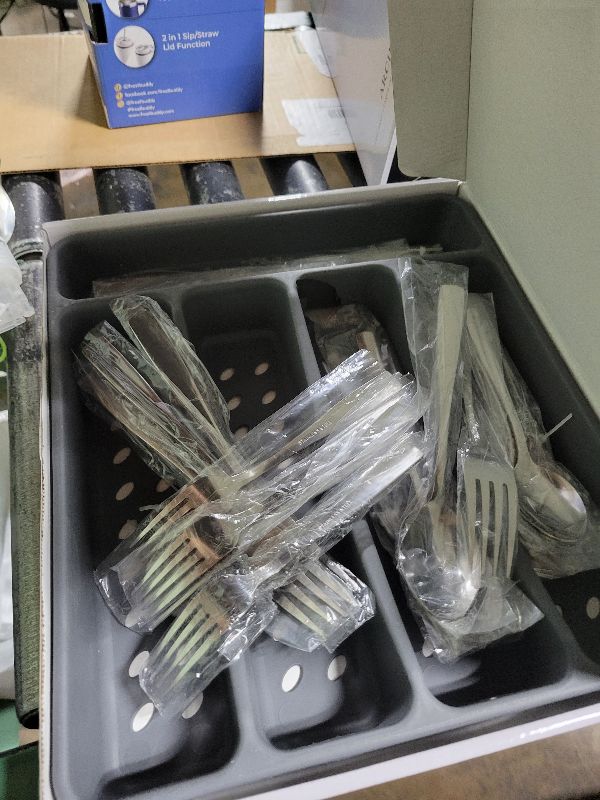 Photo 1 of 21-Piece Modern Stainless Steel Silverware Sets with Organizer Tray Silver Tableware Cutlery Set Fork Spoon and Knife Flatware Sets Heavy Duty Eating Kitchen Utensil Set Service for 4, Dishwasher Safe