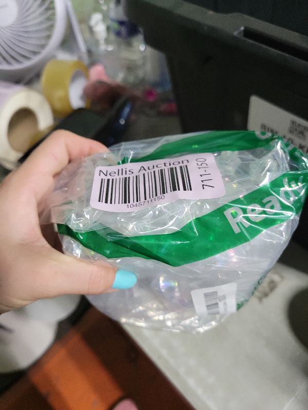 Photo 1 of FUTUREPLUSX 180PCS Clear Fake Ice, Acrylic Decorative Rocks Fake Diamonds Plastic Gems for DIY Crafts Table Scatter Props Display