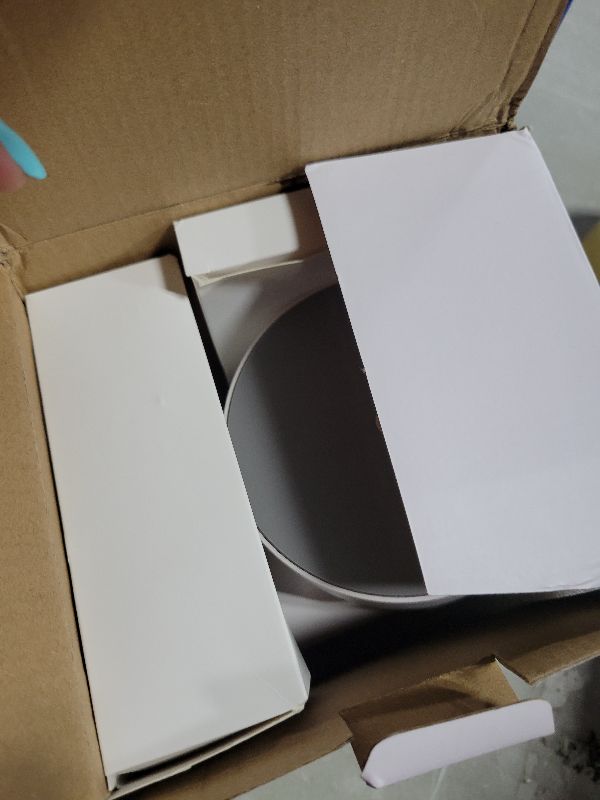 Photo 1 of ?Electric Focus?Magcubic Mini Projector 4K Support, Portable Projector with WiFi 6 and Bluetooth 5.4, Smart Proyector, 5W Soundbase Speaker, 180° Rotation for Home Theater HY300 Ultra
