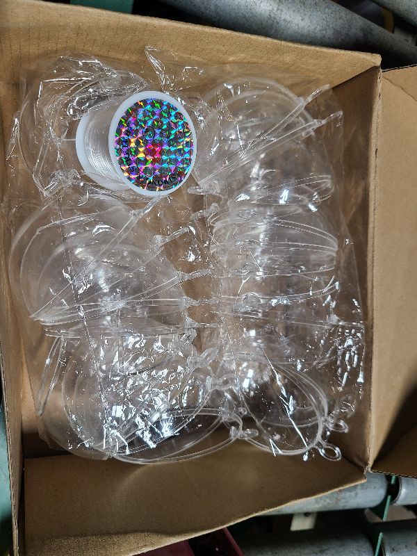 Photo 1 of 12 Pcs Hanging Globe Tealight Holders Acrylic Fillable Ball Ornaments Clear Plastic Terrarium Globe Hanging Tea Lights Candle Holder with Fishing Line for Christmas Party Wedding Centerpiece