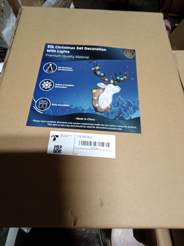 Photo 1 of 26" White Christmas Deer Head Wall Decoration with Lights,3D Lighted-up White Reindeer Head Indoor Hanging Door Window Decor Xmas Holiday Display