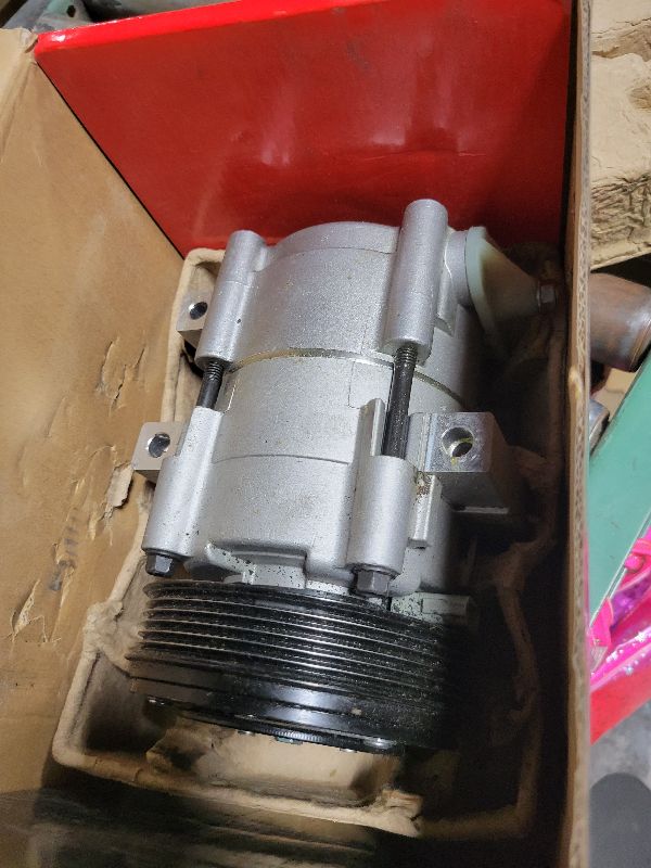 Photo 1 of A-Premium Air Conditioner AC Compressor with Clutch Compatible with Ford Contour 1995-2000, Escape 2001-2007 & Mazda Tribute 2001-2006 & More