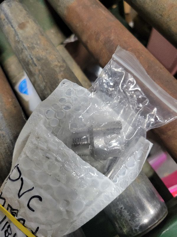 Photo 1 of 2PCS Integrated Internal & External Pipe Threading Tool, PVC Pipe Threader Kit - 1/2" & 3/4" Pipe Thread Cutting Tool, Internal & External Pipe Threading Tool