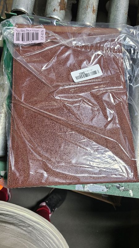 Photo 1 of 3 Rings Check Binder for End-Stub Deskbook Checks, 3 on a Page, Fit 3 & 9 Holes Check Faux Leather (11 1/4" x 9") (Brown)