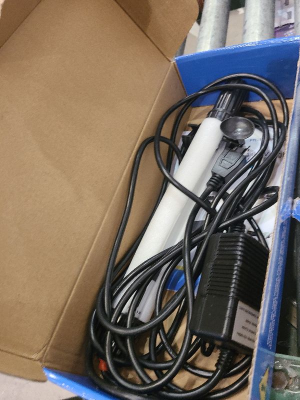 Photo 1 of 18W Aquarium UV Light for 100-1000 Gallon, UV Pond Water Clarifier for Koi Pond, Swimming Pool, Spa, Large Fish Tank, Cold Plunge UV Light for Pond Algae Control