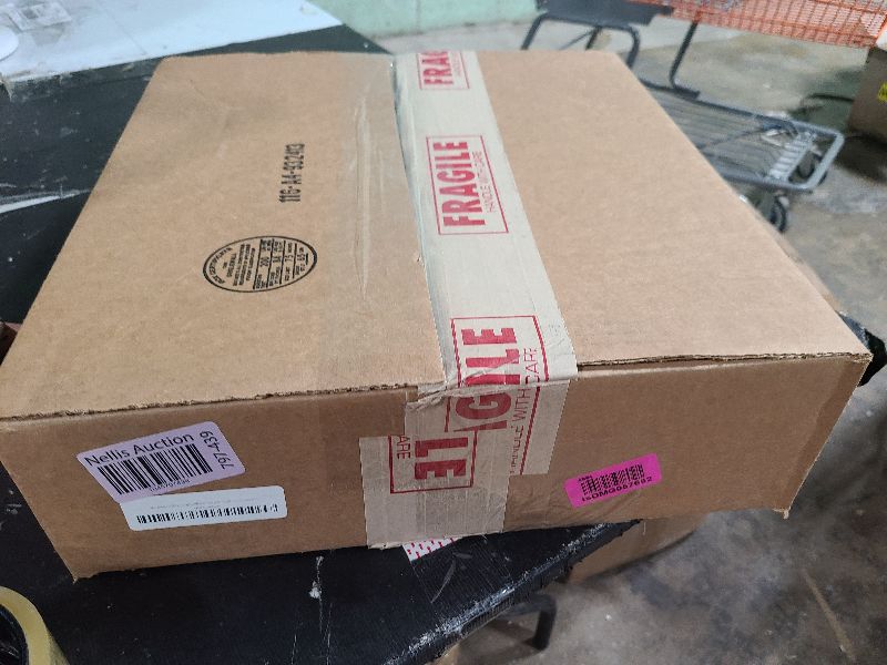Photo 1 of 2019 Apple MacBook Pro with 2.4GHz Intel Core i9 (16-inch, 32GB RAM, 512GB SSD Storage) (QWERTY English) Space Gray (Renewed)