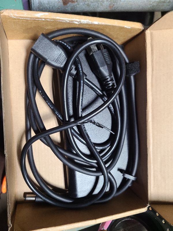 Photo 1 of 180w 19.5V 9.23A AC Laptop Charger Fit for Dell Precision 7510 7520 7530 7540 7550 7560 3530 7730 5530 M4600 M4700 M4800 M6400 M4500 DA180PM111 Laptop Adapter Power Supply Cord