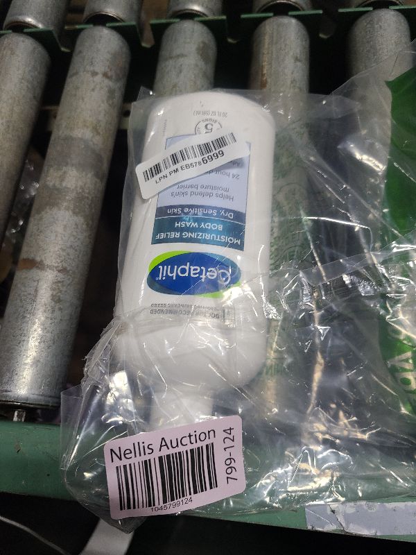 Photo 1 of Cetaphil Body Wash, Acne Relief Body Wash with 2% Salicylic Acid to Eliminate Breakouts, Gently Exfoliates and Provides 24Hr Dryness Relief, 20 oz