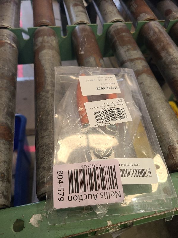 Photo 1 of SPEEDWOX Compound Action Diagonal Cutters 6.5-Inch Wire Cutters Side Cutting Pliers Flush Cut Precision Nippers Reduce Effort