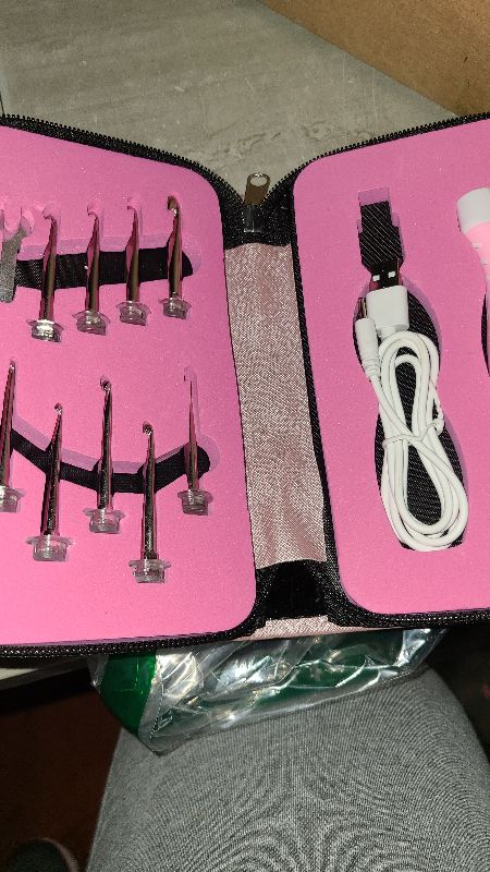 Photo 1 of [2nd Gen] Yarn Mania Aiyana Crochet Hooks | Light Up Crochet Hooks with 9 Sizes Interchangeable Aluminum Heads | Ergonomic Curve Shape, Soft Handle and Two Brightness Settings (Light Pink)