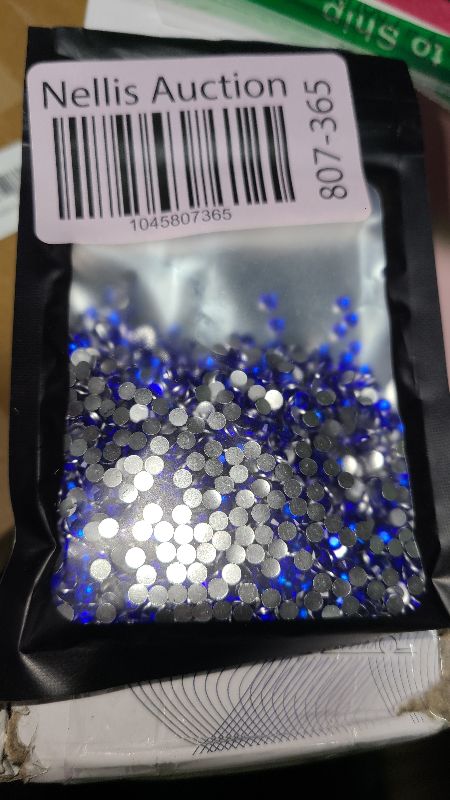Photo 1 of 3000 Pieces SS12 3mm Flatback Rhinestones Clear Glass Round Gems Crystals for Nail Art DIY Crafts Clothes Shoes Bags ?Sapphire?