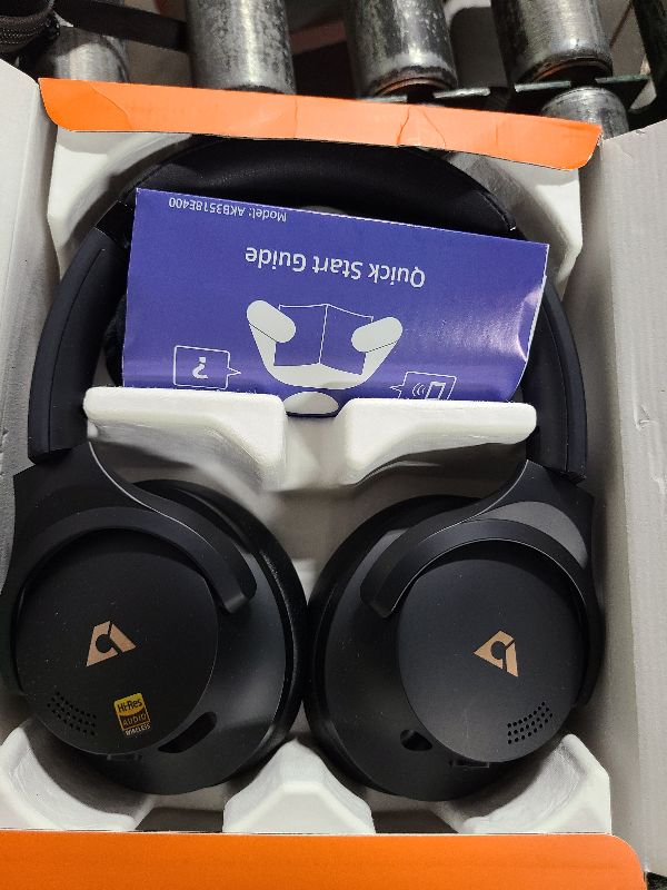 Photo 1 of 1Mii Y8 Noise Cancelling Headphones, Wireless LDAC Hi-Res Audio, 75H Battery Life, Comfortable, Over Ear Headphones Bluetooth 5.3 for Plane/Travel/Office - Black