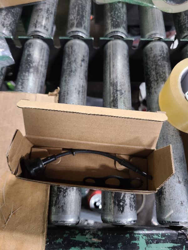 Photo 1 of 10L0L Golf Cart Accessories-Golf Ball Washer and Club Cleaner Replacement Rubber Drain Plug