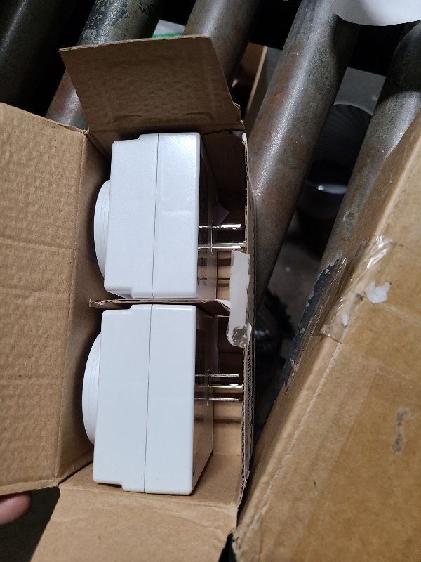 Photo 1 of iPower 7 Day Heavy Duty Digital Programmable Electric Timer, Indoor Dual Outlet Switch for Lights, Appliance, Pool Pump, 125VAC, 15A, 60 Hz, 1725W, ETL Liste, 2 Pack, White