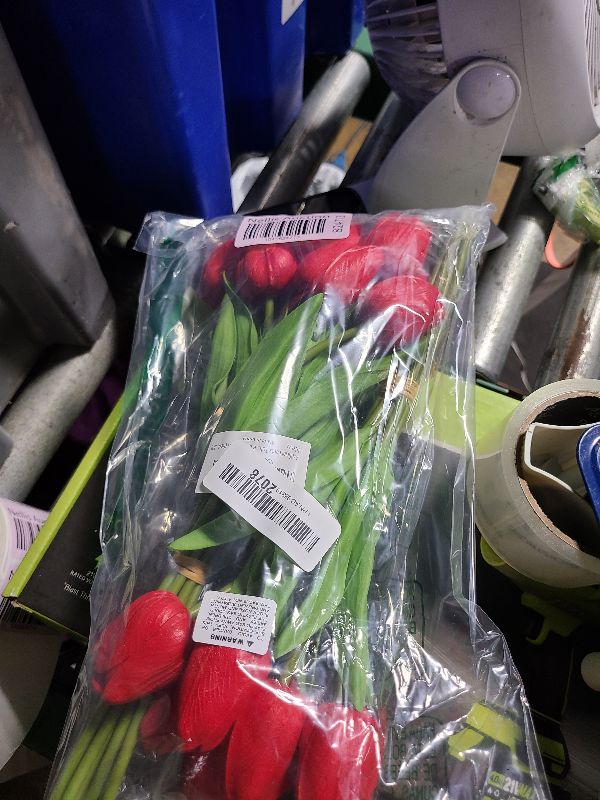 Photo 1 of 20 Pcs Artificial Red Tulip Flowers Faux Tulip Stems PU Real Touch Tulips 13.7" Tall for Spring Easter Vase Wedding Bouquets Floral Arrangements Wreath Table Centerpiece Indoor Outdoor Decoration