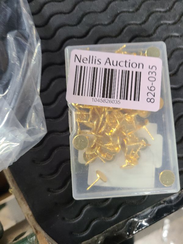 Photo 1 of 100pcs Heavy Duty Thumb Tacks, Alloy Flat Head Push Pins Upholstery Pushpins Decorative Nails for Wood Fabric Upholstery Cork Bulletin Board Home Office DIY Projects (Gold)