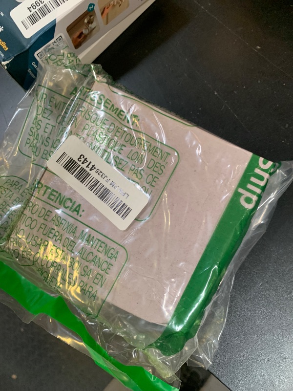 Photo 1 of 03-37017-002 Aluminum Locking Diesel Fuel Cap 3 In 1/4 Fit for 1996-2022 Freightliner 108SD 114SD 122SD Argosy Cascadia Columbia Century Coronado. # 572.1018, 600149, 03-37017-002