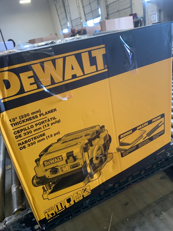 Photo 1 of DEWALT Thickness Planer, 13-inch Wood Planer, Three Knife Two Speed, 15 Amp, 20,000 RPM Motor (DW735X) **PARTS ONLY!!**