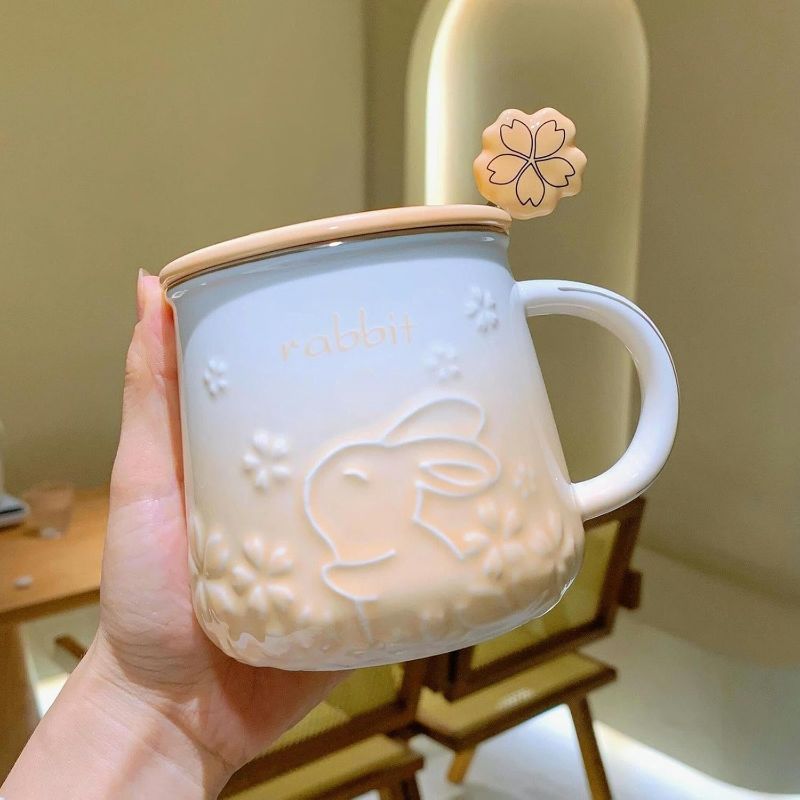 Photo 1 of 450ml/15oz Cherry Blossom Rabbit Relief Gradient Ceramic Mug With Lid Spoon For Couples Breakfast Milk Coffee Cup-Light Pink

