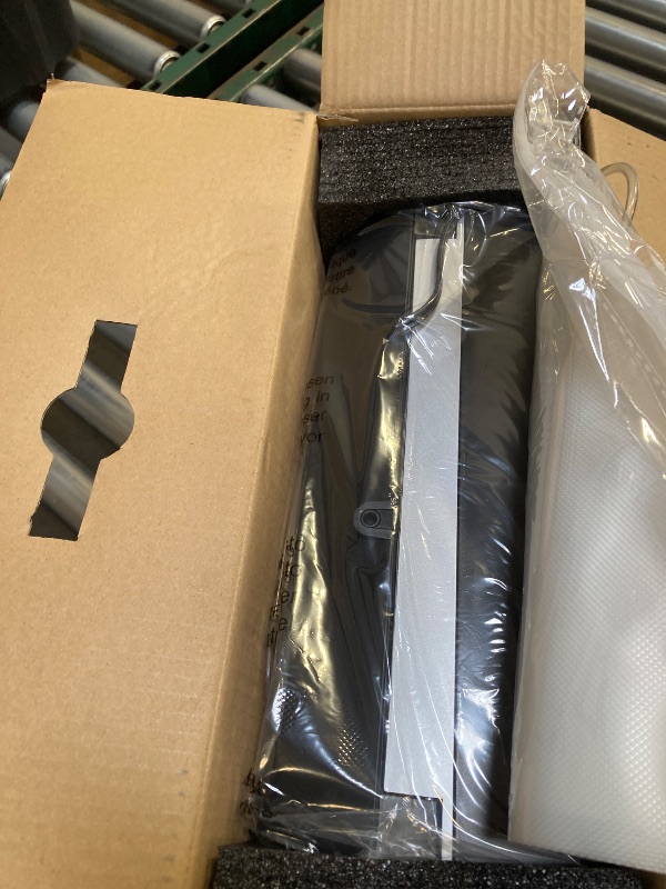 Photo 1 of 95KPA Commercial Vacuum Sealer Machine,