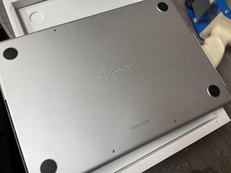 Photo 1 of LOCKED….SEE CLERK NOTES********** Apple 2024 MacBook Pro Laptop with M4 Pro, 12?core CPU, 16?core GPU: Built for Apple Intelligence, 14.2-inch Liquid Retina XDR Display, 24GB Unified Memory, 512GB SSD Storage; Silver