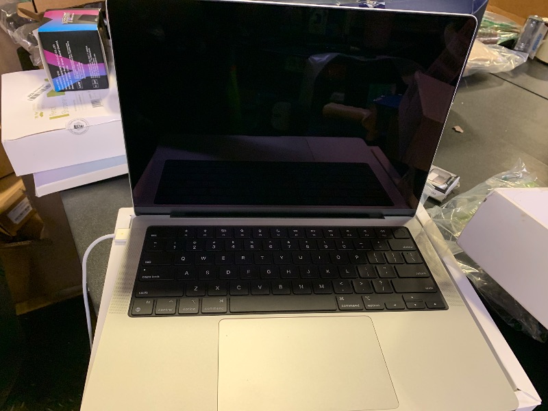 Photo 1 of SEE CLERK NOTES********** Apple 2024 MacBook Pro Laptop with M4 Pro, 12?core CPU, 16?core GPU: Built for Apple Intelligence, 14.2-inch Liquid Retina XDR Display, 24GB Unified Memory, 512GB SSD Storage; Silver