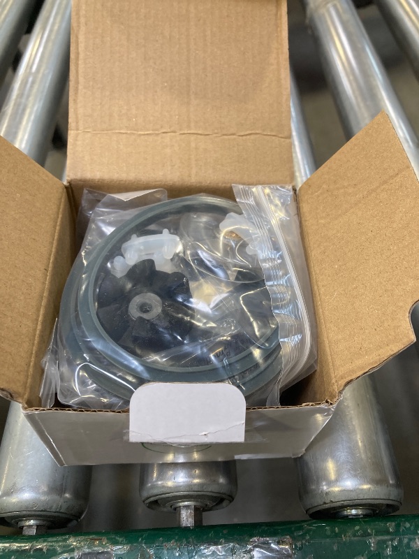 Photo 1 of 8 Pieces Blender Replacement Parts Extractor Blade for NutriBullet 600w 900w including Gasket Shock Pad and Gear