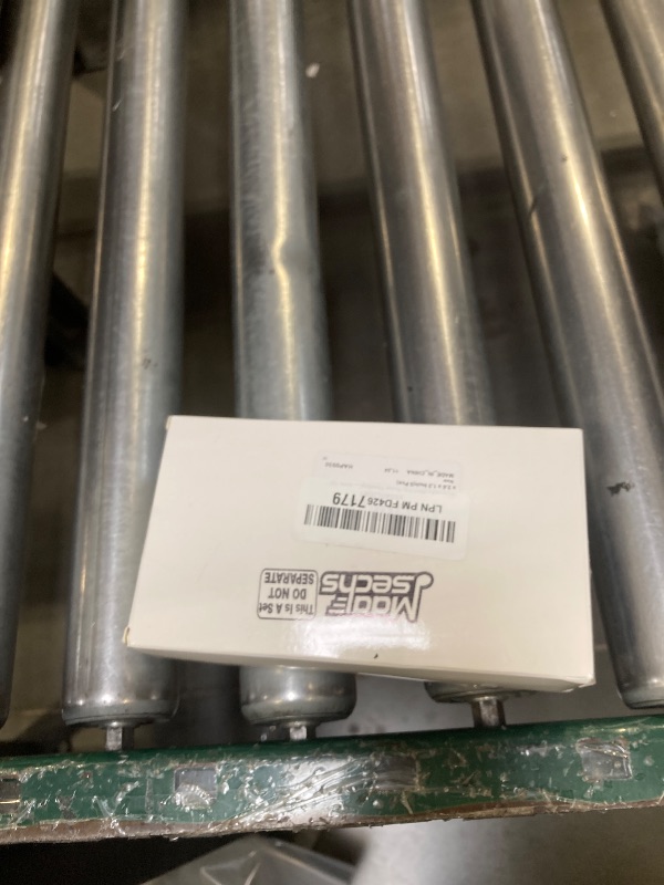 Photo 1 of 6pcs Miniature Farm Haystack Stackable Fake Hay Blocks Dollhouse Decoration Mini Hay Bales Rustic