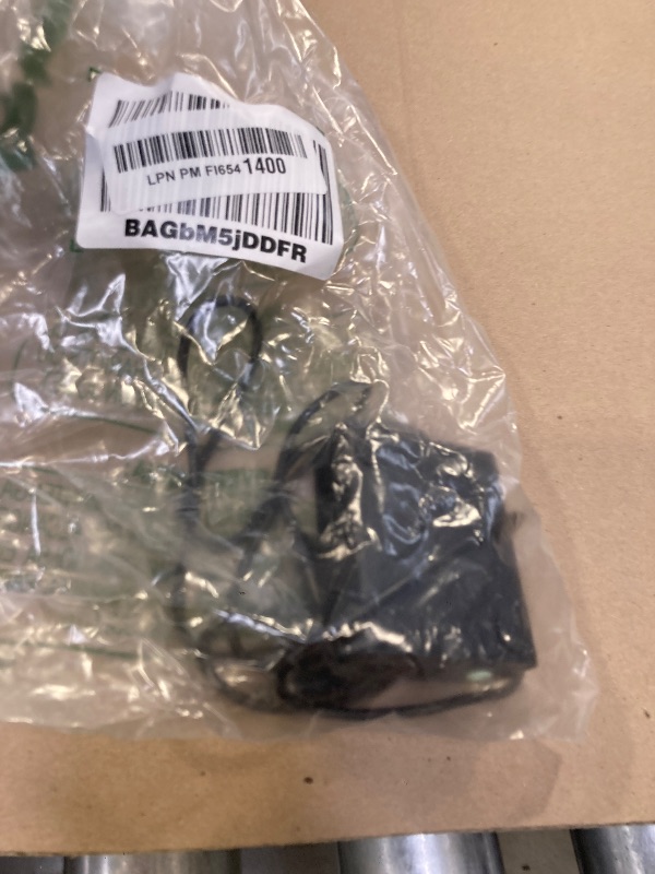 Photo 1 of 3.5 mm Audio Switcher, 2 Ports Audio Splitter Box (2 in 1 Out / 1 in 2 Out) Mini Headphone Manual Selector Converter with Bonus 47.2 in (120 cm) Cable, No External Power Required