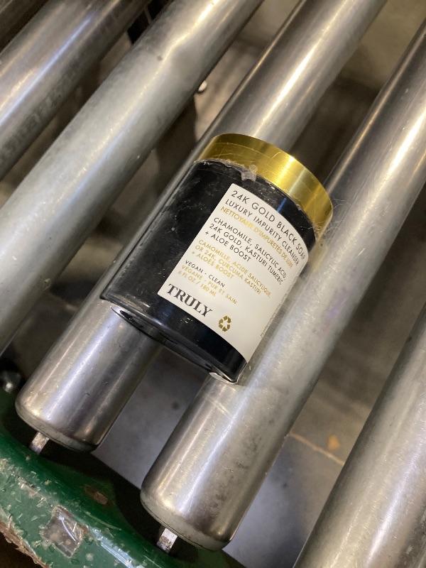 Photo 1 of 24K GOLD BLACK SOAP LUXURY BUTTER IMPURITY CLEANSER