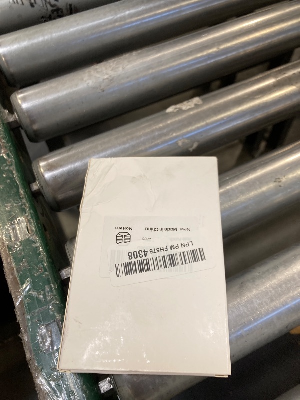 Photo 1 of 2 Pcs Hole Punch, 1/4 Inch and 1/8 Inch Single Hole Punch, MoHern Hole Puncher Single, Hole Puncher for Crafts, Tags, Tickets, Circle Paper Punches with 6 Sheet Capacity for Home, Office, School