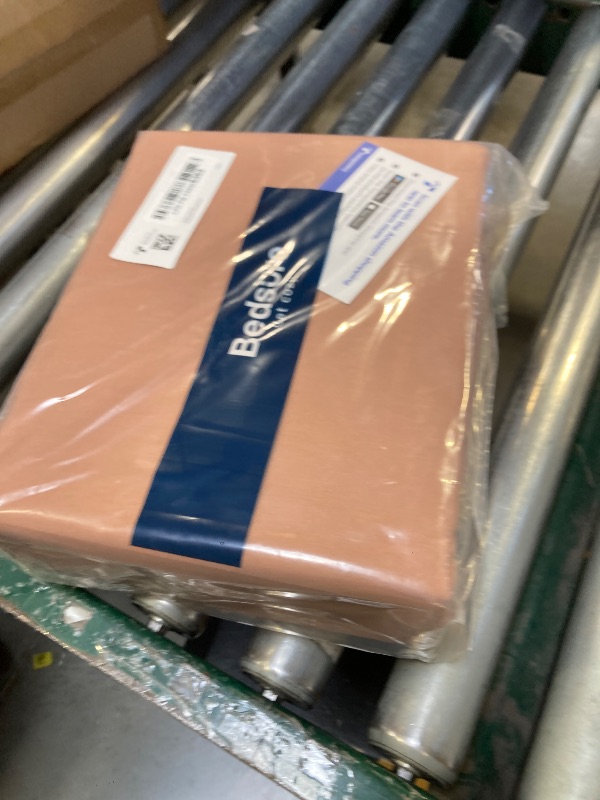 Photo 1 of Bedsure Mocha Mousse Duvet Cover King Size - 3 Pieces Prewashed Cotton-Like Extra Soft Bedding Set, Includes 1 Duvet Cover 104x90 Inches with Zipper Closure & 2 Pillow Shams, Comforter Not Included