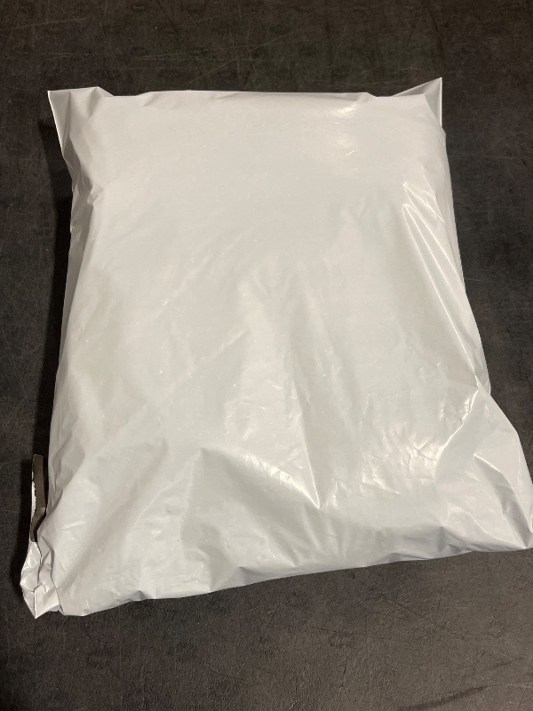 Photo 1 of (S) Loose Snap-Front Sherpa Vest