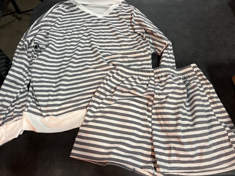 Photo 1 of (M) Melliflo Women 2 Piece Outfits Lounge Sets Striped Print Long Sleeve V Neck Sweatshirt and Shorts Set Sweatsuit
