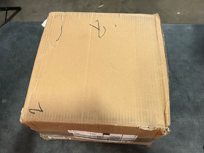 Photo 1 of 25 Pcs Clear Charger Plates 12.6 inch Plastic Dinner Charger Plates with Gold Beaded Rim for Home Wedding Birthday Bridal Shower Kitchen Party Dinner Table Decor Supplies (Gold)