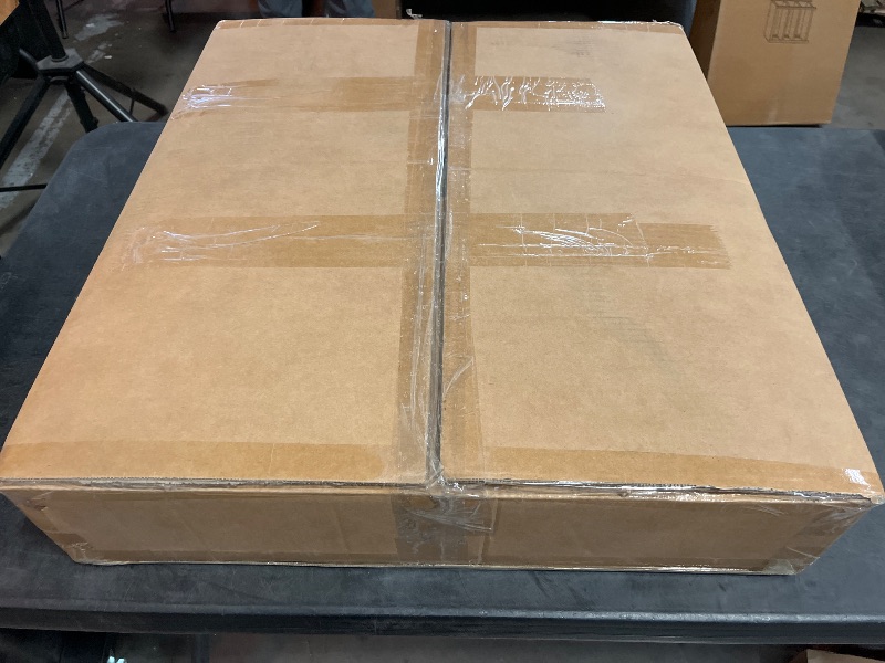 Photo 1 of Cushion 27"X25"5cm