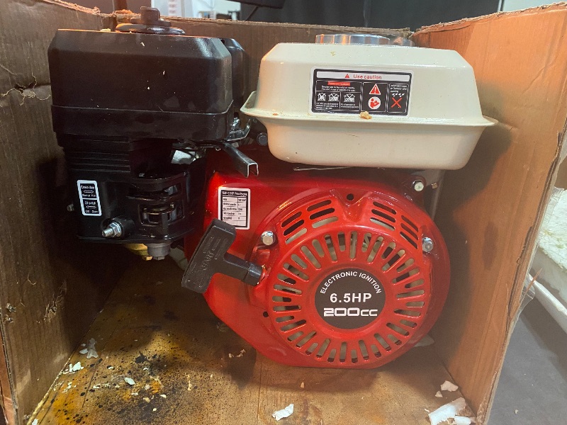 Photo 1 of 6.5HP 4-Stroke Air Cooled Gas Engine,200cc Horizontal Shaft Gas Engine Pull Start Gasoline Engine Motor OHV Replaces for GX160 Go Kart Compressor Log Splitter Lawn Mower Mini Bike
