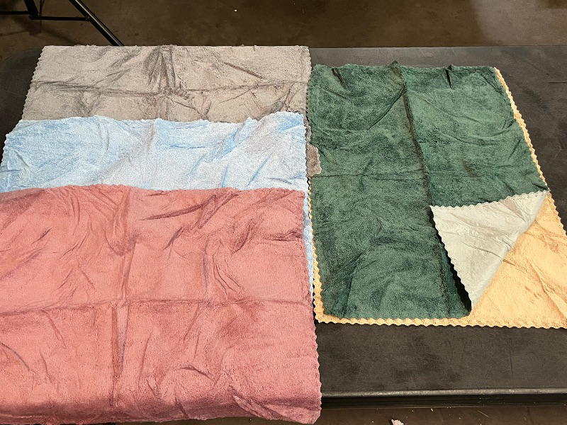 Photo 1 of 5 Pcs Waterproof Guinea Pig Blankets Washable Small Animal Pee Pad Pet Blanket Sleep Bedding Mats Absorbent Guinea Pig Cage Liner Reusable Pet Sleep Pad Cover(Soft Color,18" X 24")