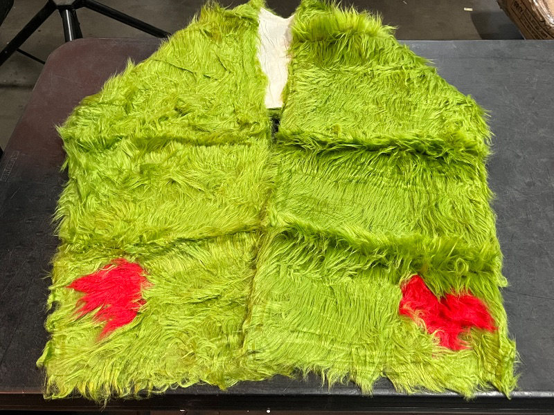Photo 1 of Christmas Green Faux Fur Table Runner Whimsical Lime Green Christmas Table Runner 13'' x 72'' Holiday Party Kitchen Fireplace Dining Room Home Decoration(1 Pcs)
