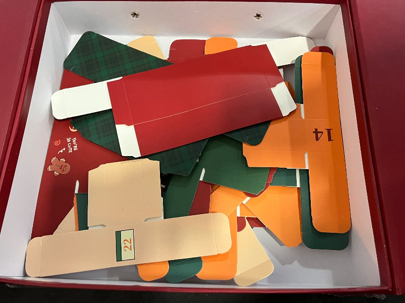 Photo 1 of Christmas Advent Filling Box | Reusable 24 Days Empty Fillable Home Decor - Kids Christmas Countdown Calendar,for Men Women Kids Boys Girls Baby Youth Teens Son Daughter Family Friends
