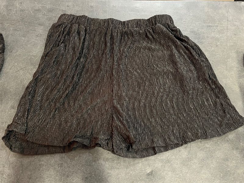 Photo 1 of (L) Womens Silk Lounge 2 Piece Set Button Down Top with Pattern - Black
