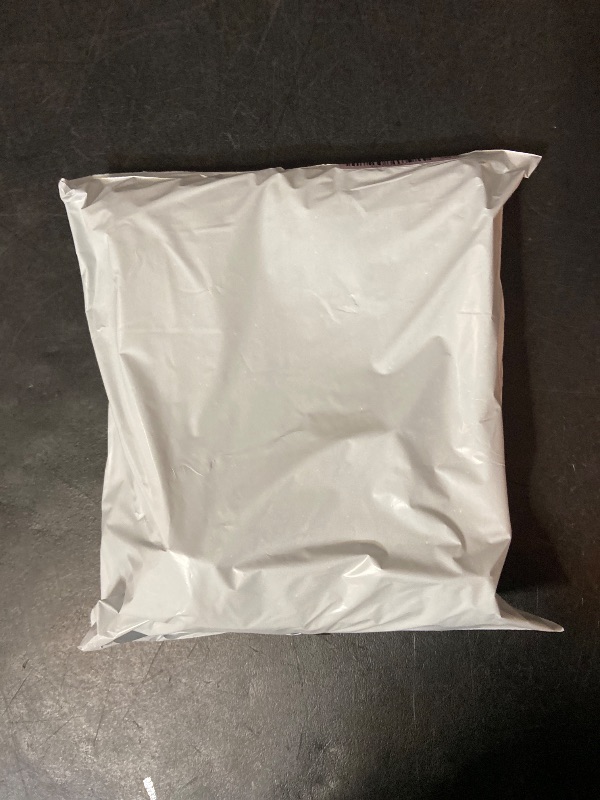 Photo 1 of Size 0 Women's High-Rise Straight Ankle Jeans - Universal Thread Black 0
