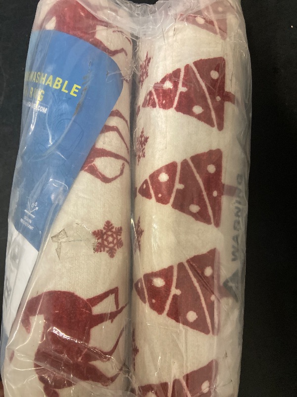 Photo 1 of Christmas Area Rug 4x6 Washable Snowflake Carpet Non Slip Holiday Decorative