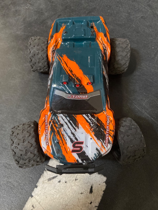 Photo 1 of Black Hole 2.4GHz High-Speed Vehicle 4x4 Scale 36 kph RC Car with Remote Control & Batteries A1