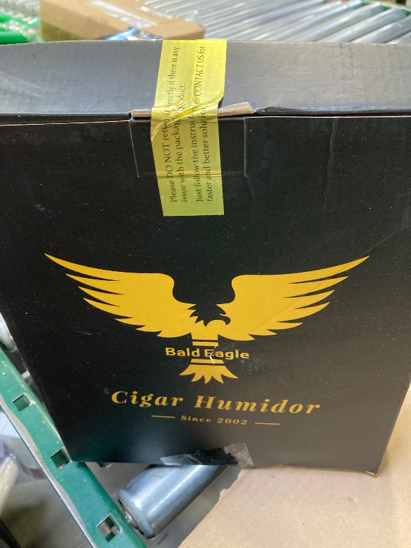 Photo 1 of Bald Eagle Handmade Cigar Humidor, Cedar Cigar Desktop Box with Humidifier and Hygrometer, Glass Top for 25 Cigars (20-25 Cigars)