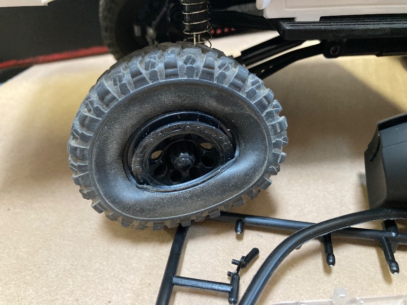 Photo 1 of RC Rock Crawler RC Truck 4x4 WPL C64-1 RC Crawler Off Road 1/16 Remote Control Truck Proportional Throttle Steering RTR Upgraded Chassis Axle Mounted Servo Counter Rotating Gearbox for Adult