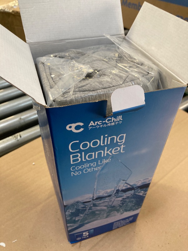 Photo 1 of Elegear Revolutionary Cooling Blanket Twin, Absorbs Heat to Keep Body Cool for Night Sweats, Arc-Chill Cool 3.0 Fiber Q-Max>0.5 for Hot Sleepers, Lightweight Summer Cold Blankets for Sleeping, Grey