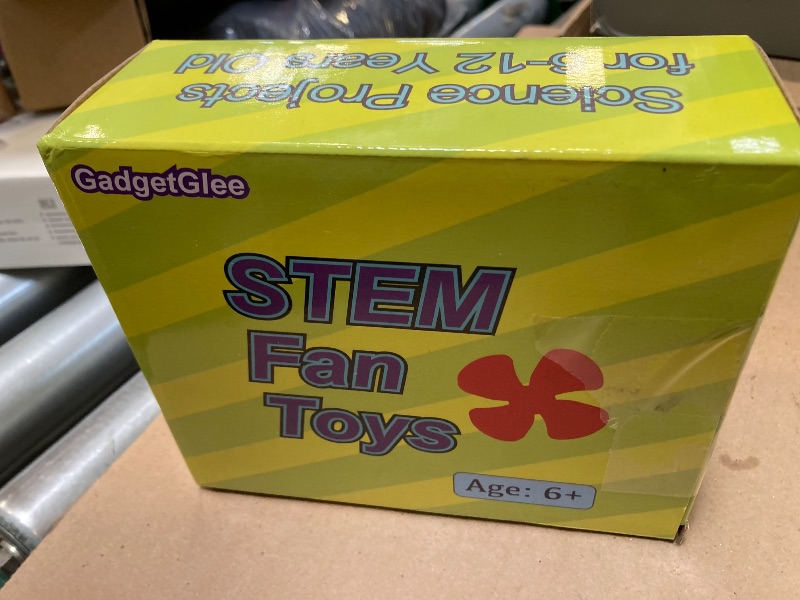 Photo 1 of 7 Bulk STEM Kits Science Toys for Kids 8-12, Simple Circuit Kit Classroom Craft School Science Fair Project, Build Your Own Electric Fan Experiments, Boys Party Favors Activities Goodie Bag Stuffers