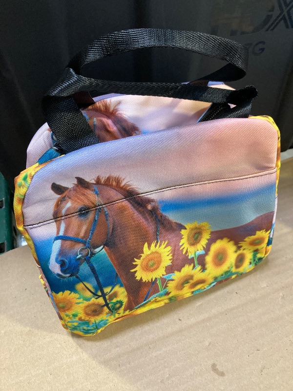 Photo 1 of Odfovowo Horse Lunch Box Lunch Bag Portable Insulated Lunch Box for Women Men Cooler Tote Bag with Front Pocket for Work Picnic Travel